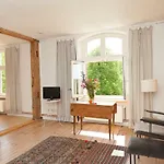 Villa Gut Pohnstorf Alt Suhrkow