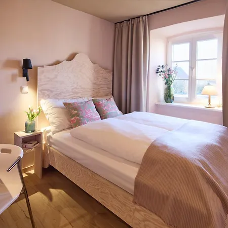 Gut Pohnstorf Villa *